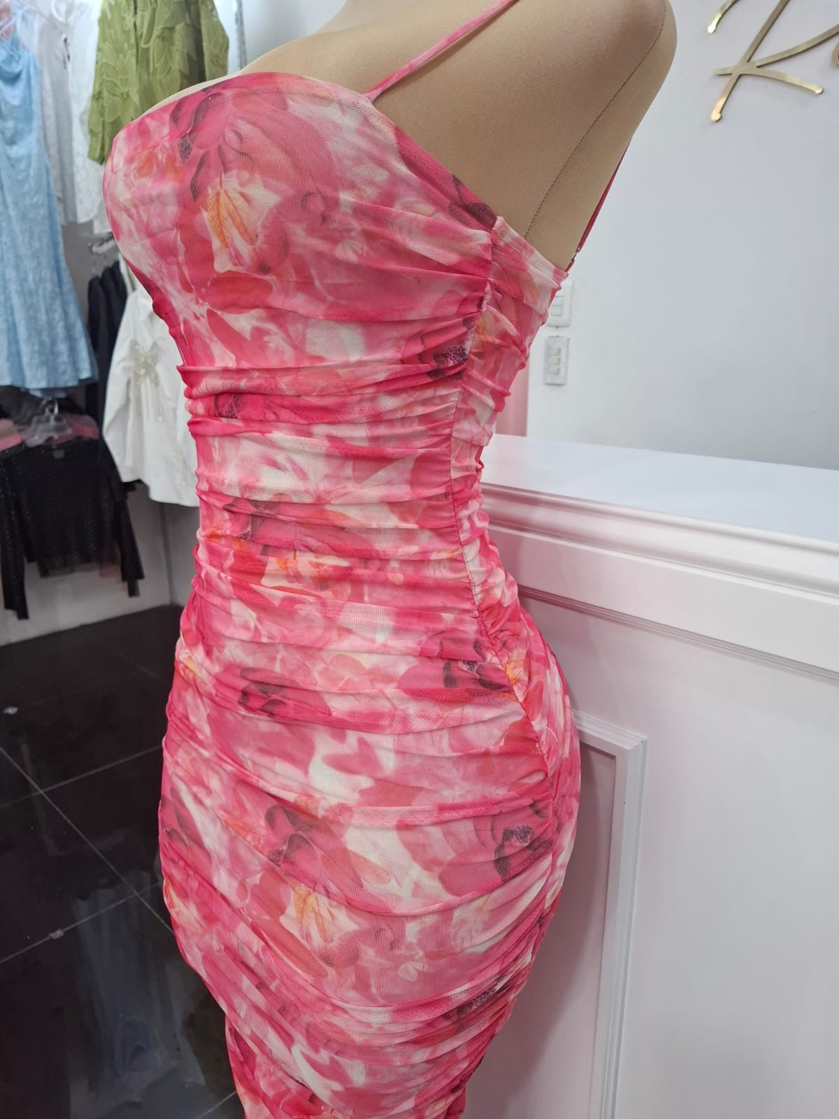 Vestido floral Rosa